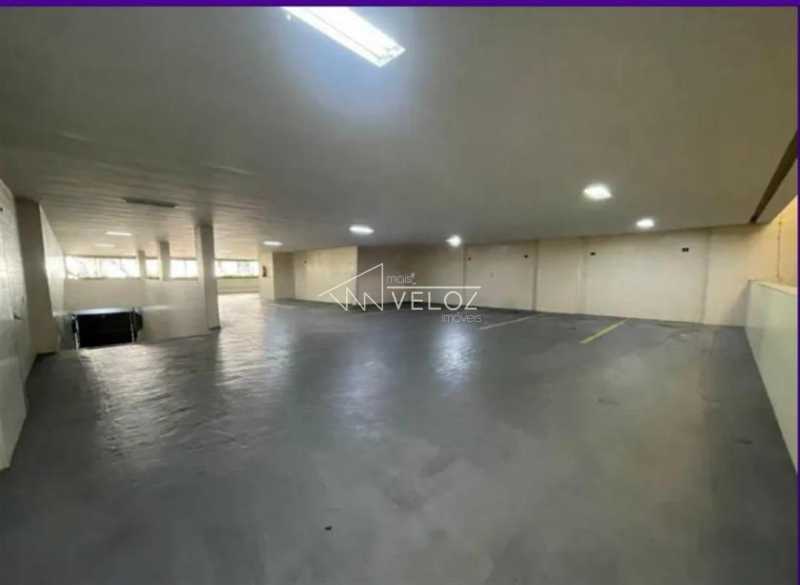 Apartamento à venda com 4 quartos, 270m² - Foto 23