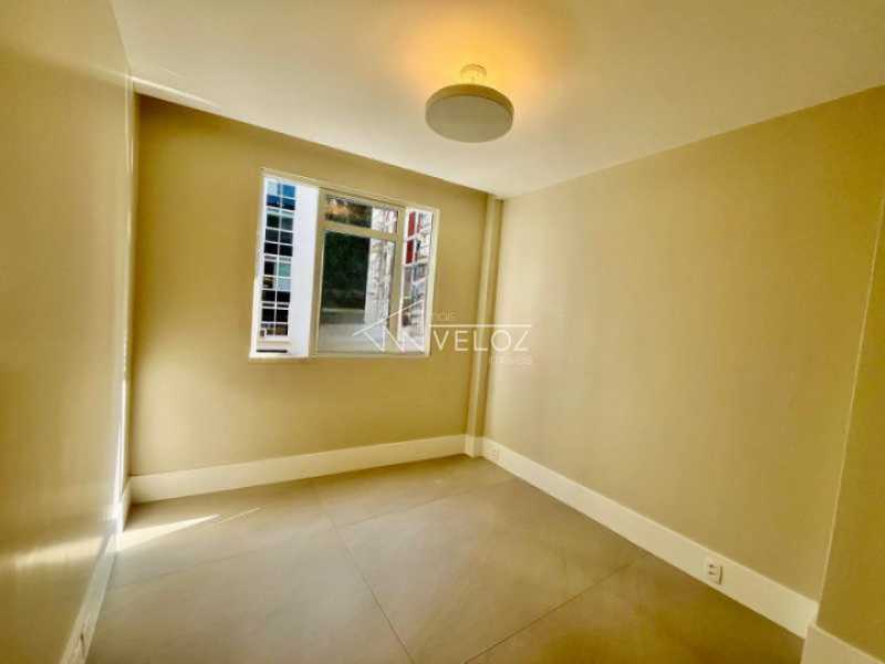 Apartamento à venda com 3 quartos, 95m² - Foto 4