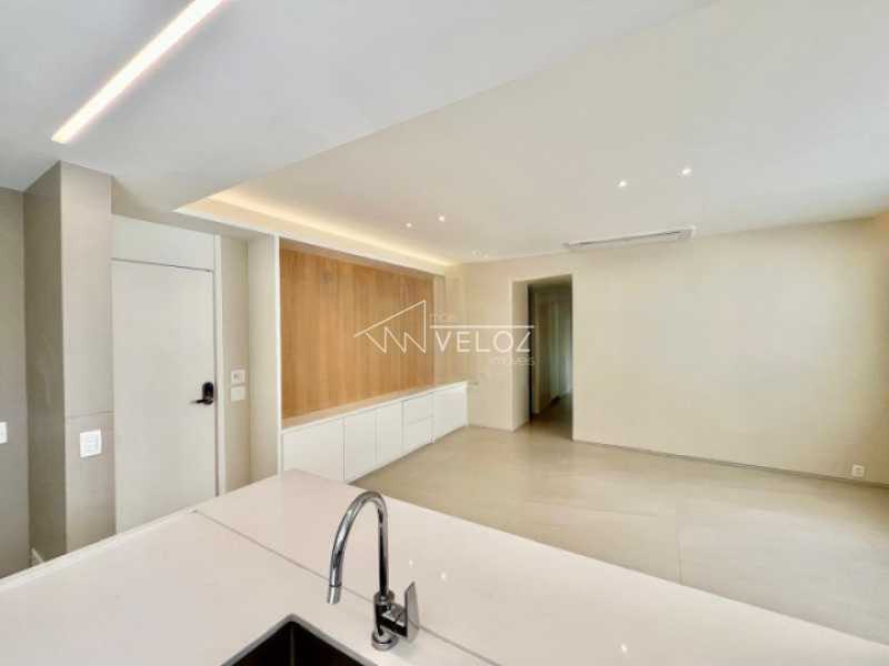Apartamento à venda com 3 quartos, 95m² - Foto 10
