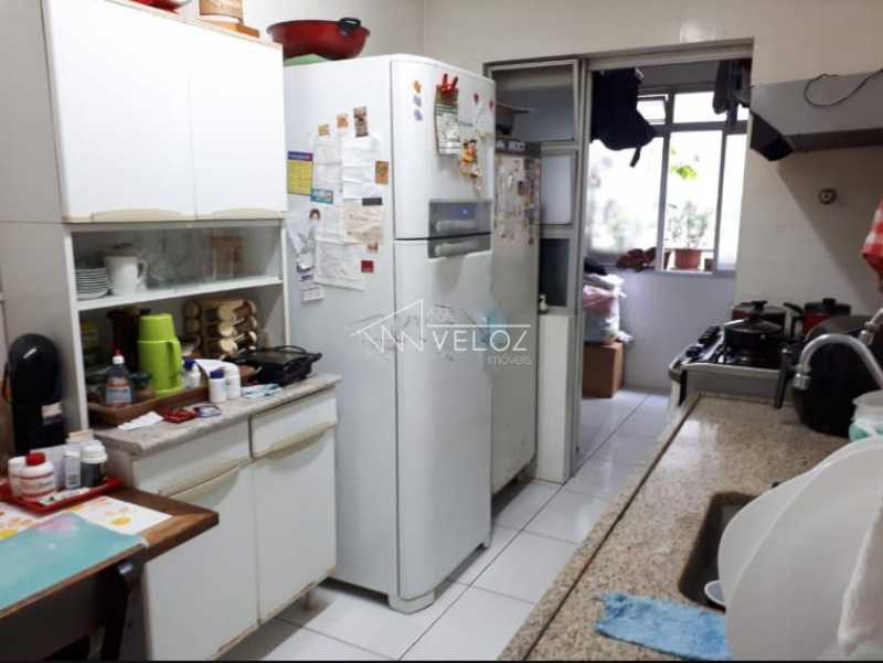 Apartamento à venda com 3 quartos, 101m² - Foto 3