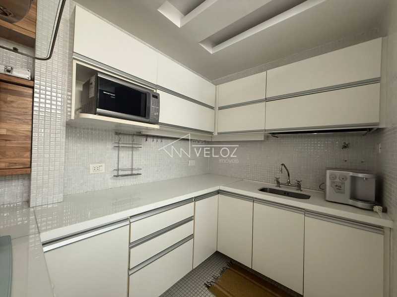 Apartamento à venda com 2 quartos, 87m² - Foto 11