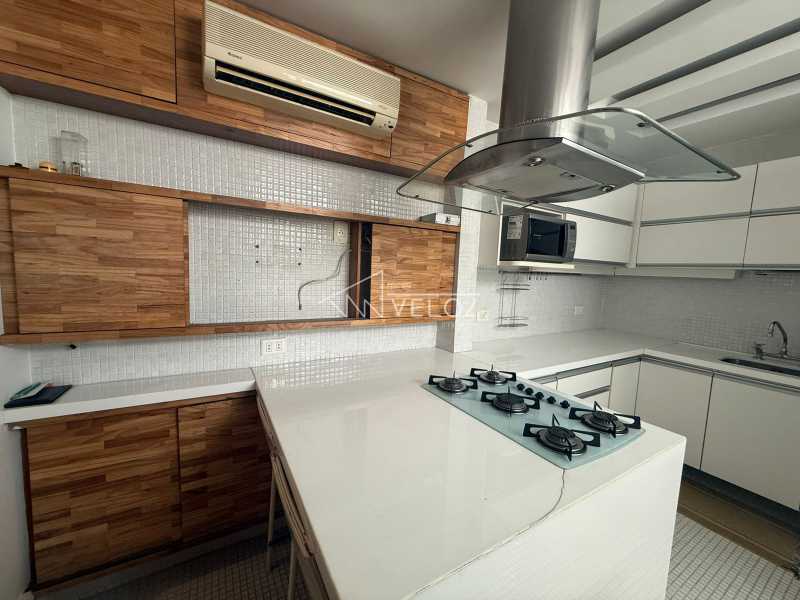 Apartamento à venda com 2 quartos, 87m² - Foto 9