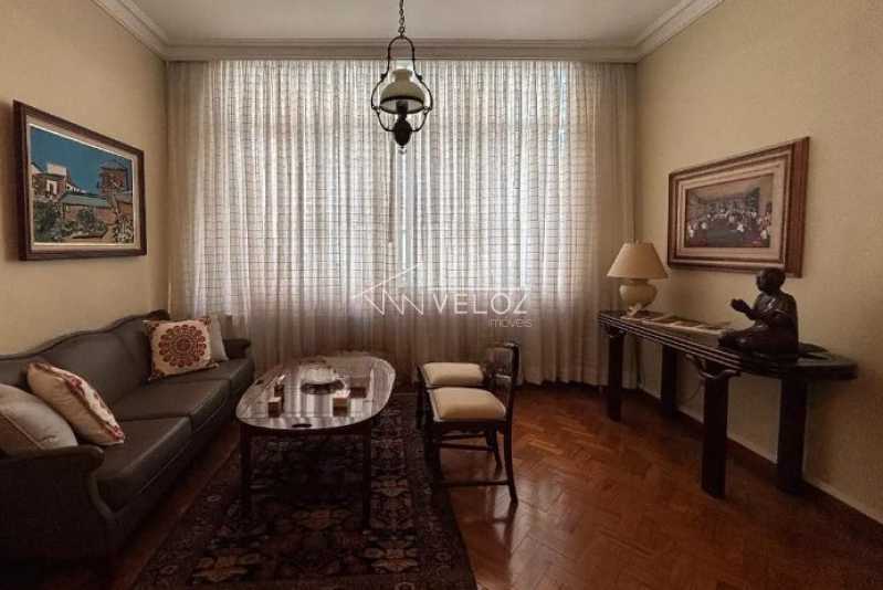 Apartamento à venda com 3 quartos, 132m² - Foto 2