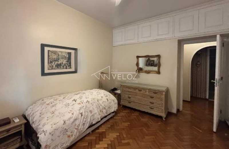 Apartamento à venda com 3 quartos, 132m² - Foto 22