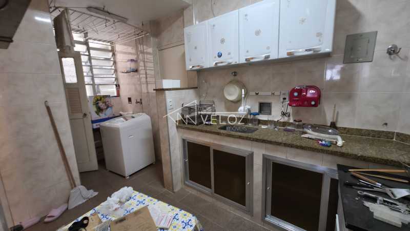 Apartamento à venda com 2 quartos, 68m² - Foto 9