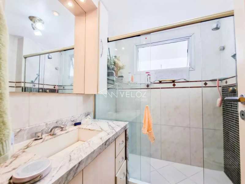Apartamento à venda com 3 quartos, 128m² - Foto 21