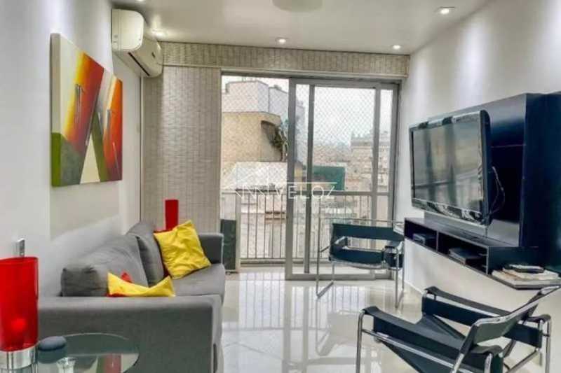 Apartamento à venda com 3 quartos, 85m² - Foto 3