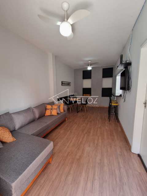 Casa de Vila à venda com 9 quartos, 72m² - Foto 1