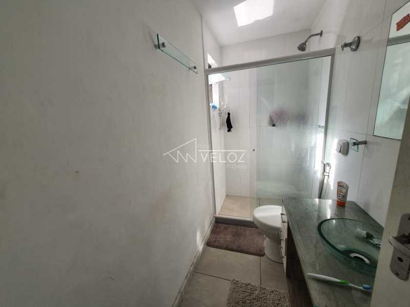 Casa de Vila à venda com 9 quartos, 72m² - Foto 18