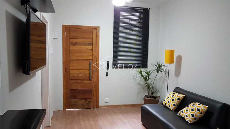 Casa de Vila à venda com 9 quartos, 72m² - Foto 2