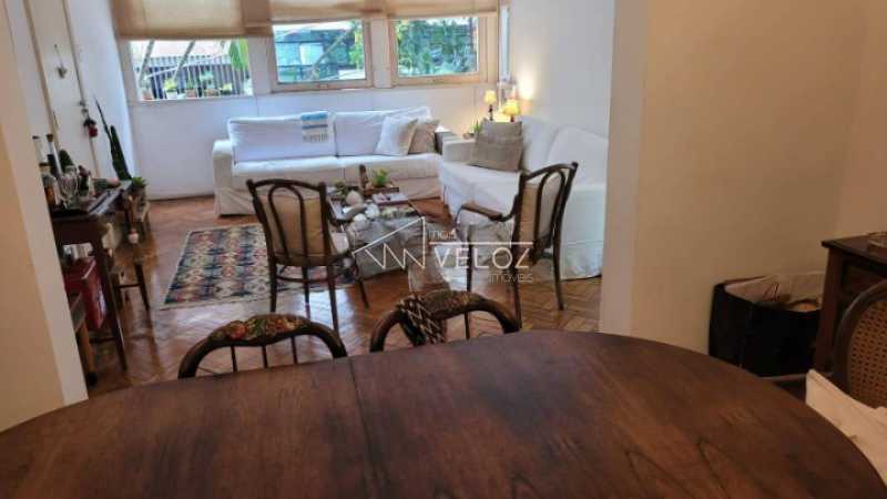 Apartamento à venda com 3 quartos, 114m² - Foto 2