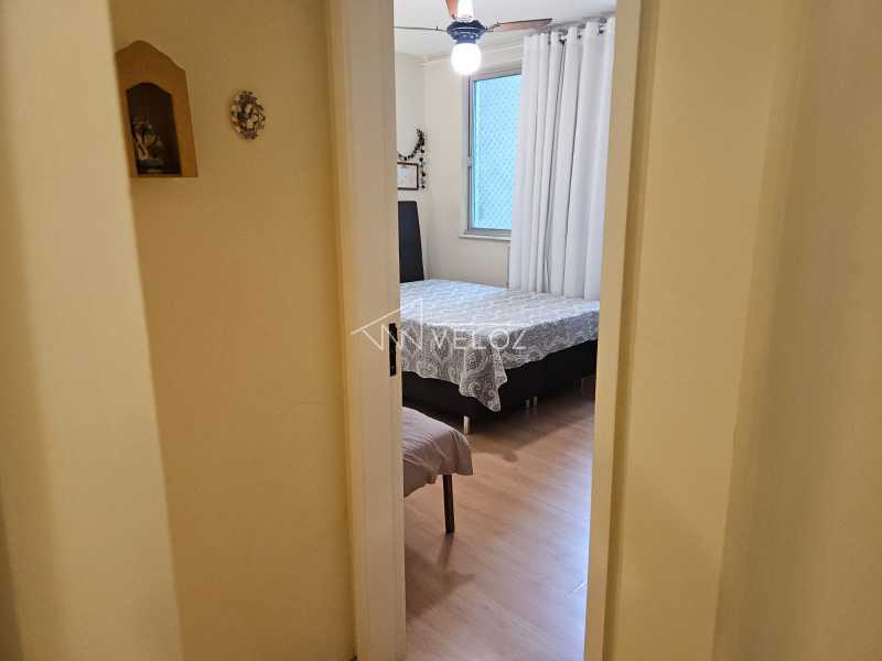 Apartamento à venda com 2 quartos, 69m² - Foto 6