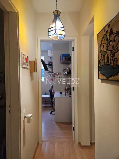 Apartamento à venda com 2 quartos, 69m² - Foto 14