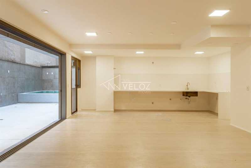 Apartamento à venda com 3 quartos, 251m² - Foto 5