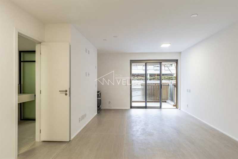Apartamento à venda com 3 quartos, 251m² - Foto 8