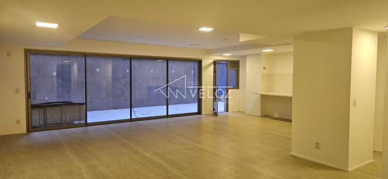 Apartamento à venda com 3 quartos, 251m² - Foto 14