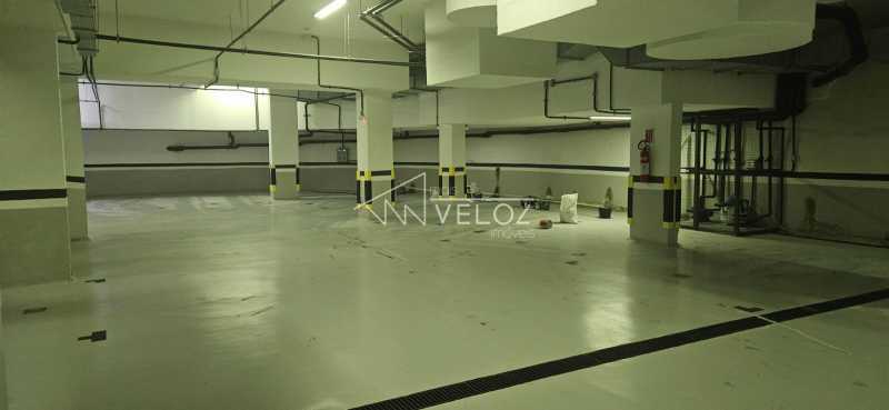 Apartamento à venda com 3 quartos, 251m² - Foto 26