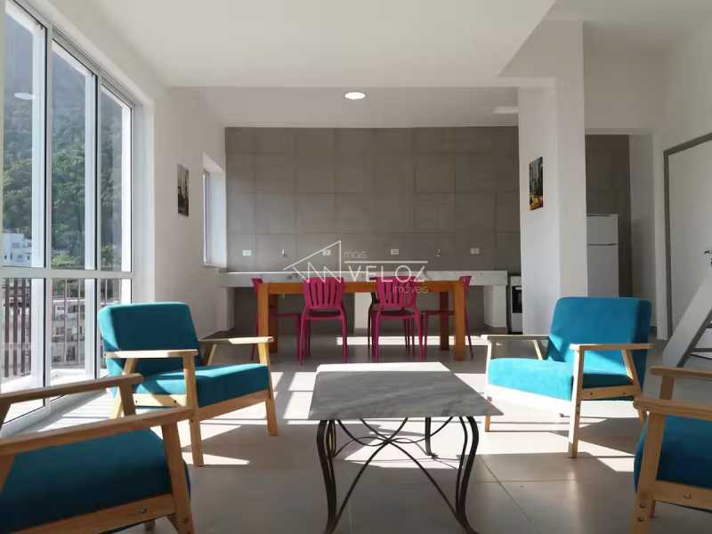 Cobertura, 3 quartos, 220 m² - Foto 15