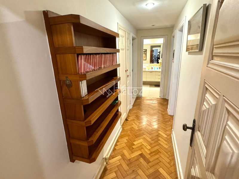 Apartamento, 4 quartos, 253 m² - Foto 4