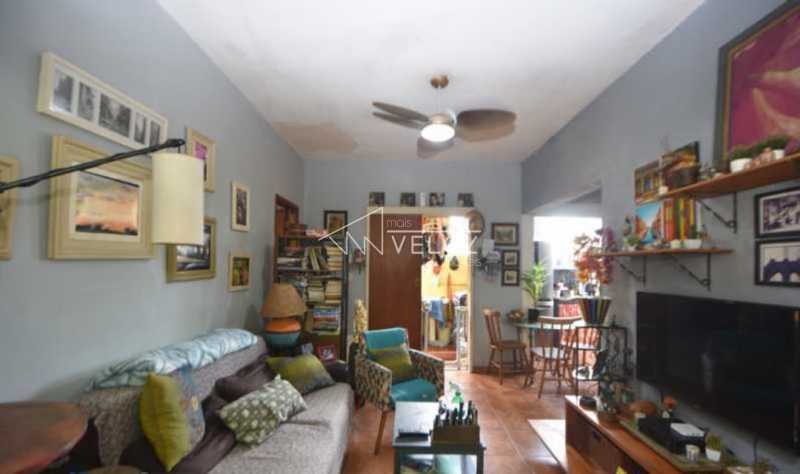 Casa de Vila à venda com 5 quartos, 200m² - Foto 24