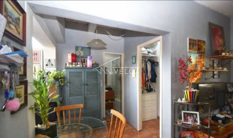 Casa de Vila à venda com 5 quartos, 200m² - Foto 25