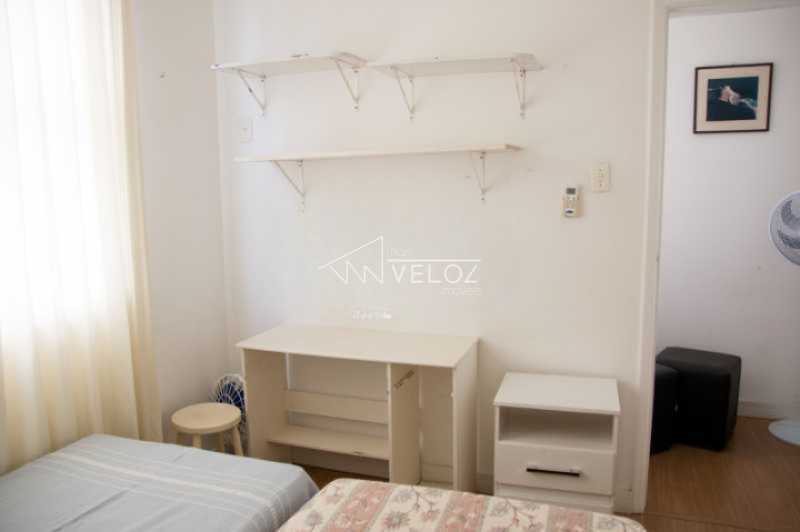 Apartamento à venda com 2 quartos, 70m² - Foto 15