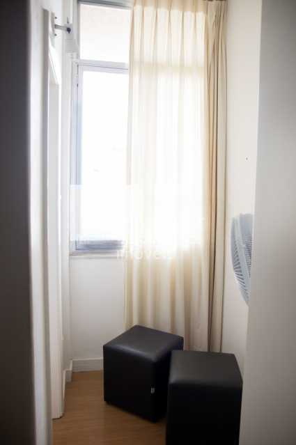 Apartamento à venda com 2 quartos, 70m² - Foto 17