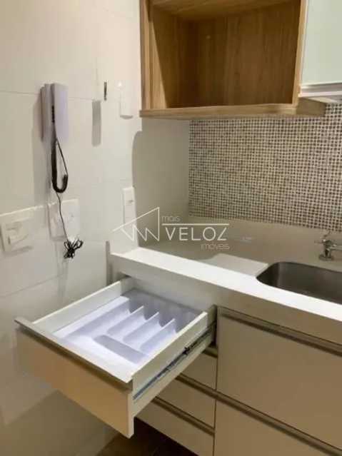 Apartamento à venda com 3 quartos, 123m² - Foto 11