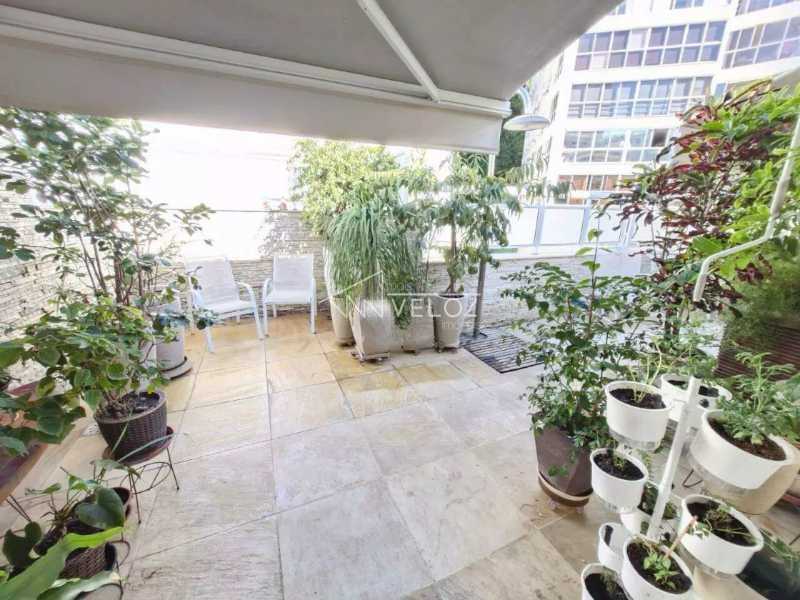 Cobertura à venda com 4 quartos, 191m² - Foto 3