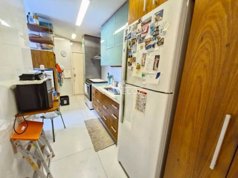 Cobertura à venda com 4 quartos, 191m² - Foto 16