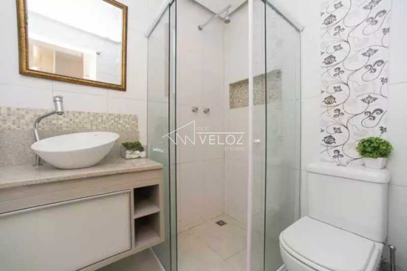 Apartamento à venda com 2 quartos, 65m² - Foto 10