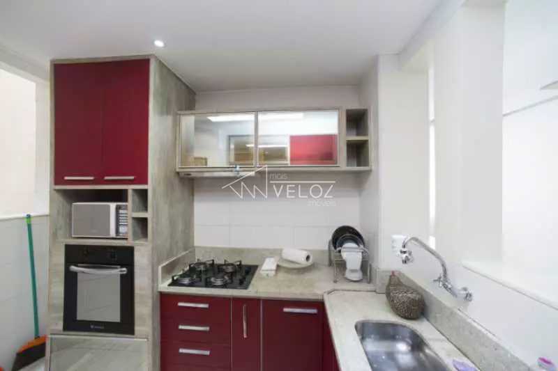 Apartamento à venda com 2 quartos, 65m² - Foto 16