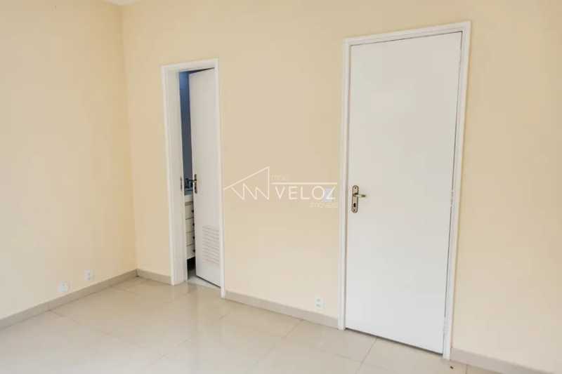 Apartamento à venda com 3 quartos, 100m² - Foto 9
