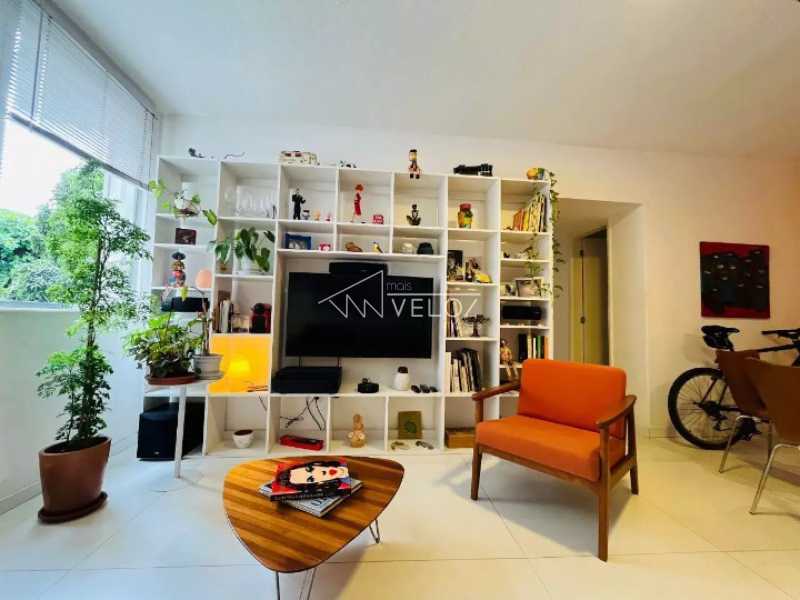 Apartamento à venda com 3 quartos, 82m² - Foto 4