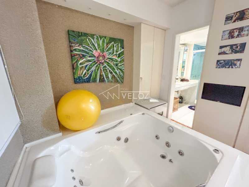 Apartamento à venda com 4 quartos, 227m² - Foto 7