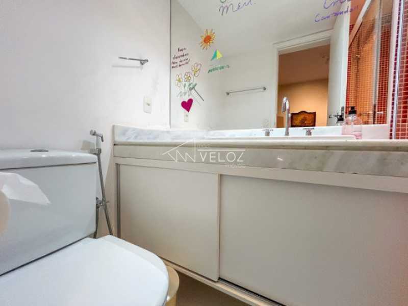 Apartamento à venda com 4 quartos, 227m² - Foto 8