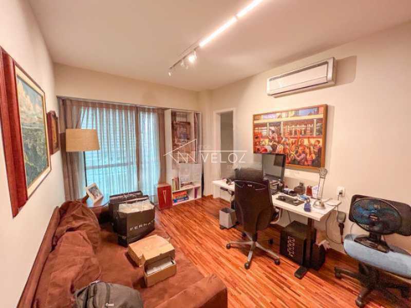 Apartamento à venda com 4 quartos, 227m² - Foto 16
