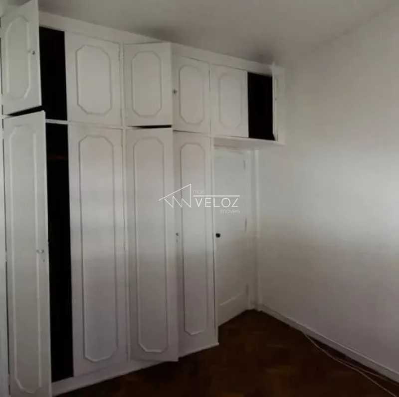 Apartamento à venda com 2 quartos, 66m² - Foto 5