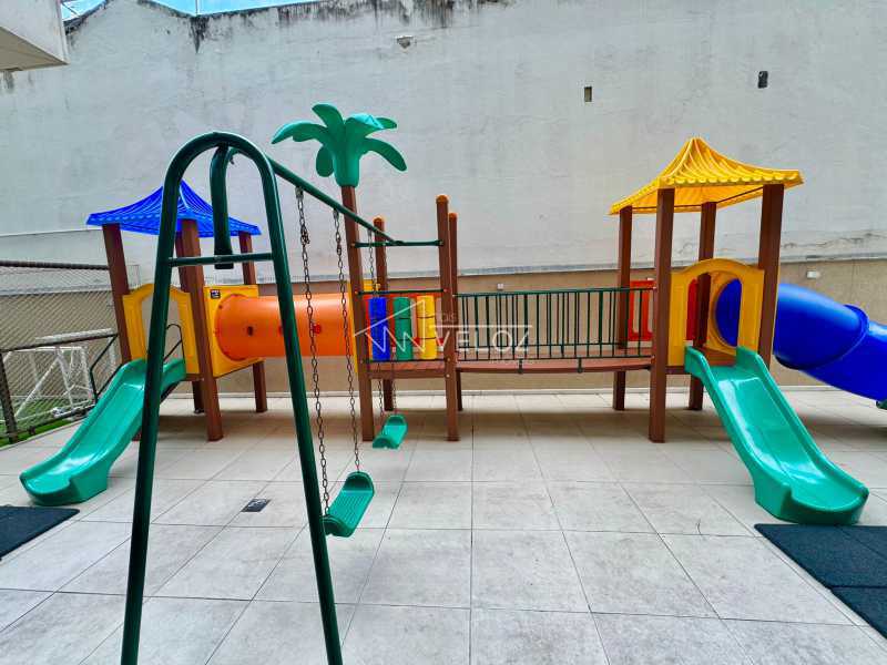 Cobertura, 4 quartos, 252 m² - Foto 4