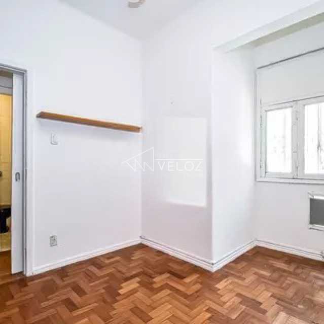 Apartamento à venda com 2 quartos, 61m² - Foto 11