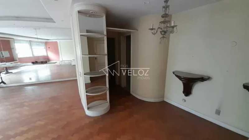 Apartamento à venda com 3 quartos, 130m² - Foto 4