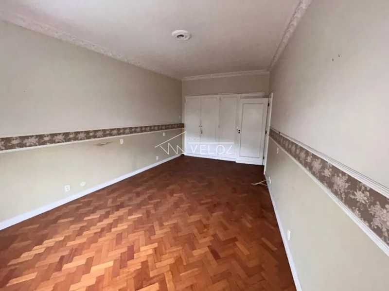 Apartamento à venda com 3 quartos, 130m² - Foto 10