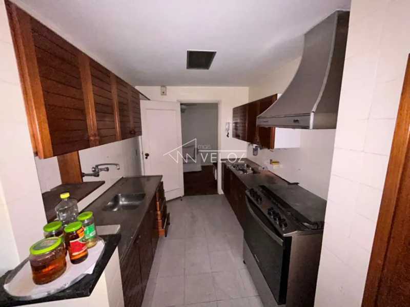 Apartamento à venda com 3 quartos, 130m² - Foto 20
