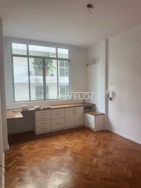 Apartamento à venda com 3 quartos, 101m² - Foto 3