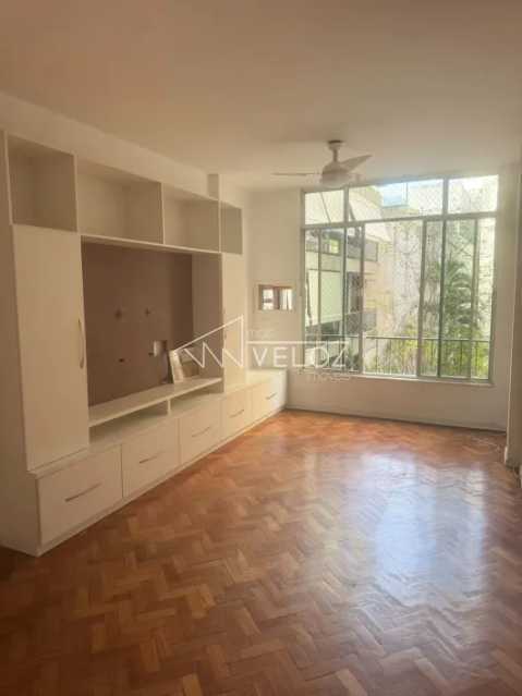 Apartamento à venda com 3 quartos, 101m² - Foto 1