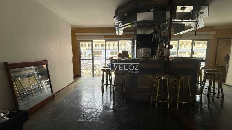 Cobertura à venda com 3 quartos, 242m² - Foto 15