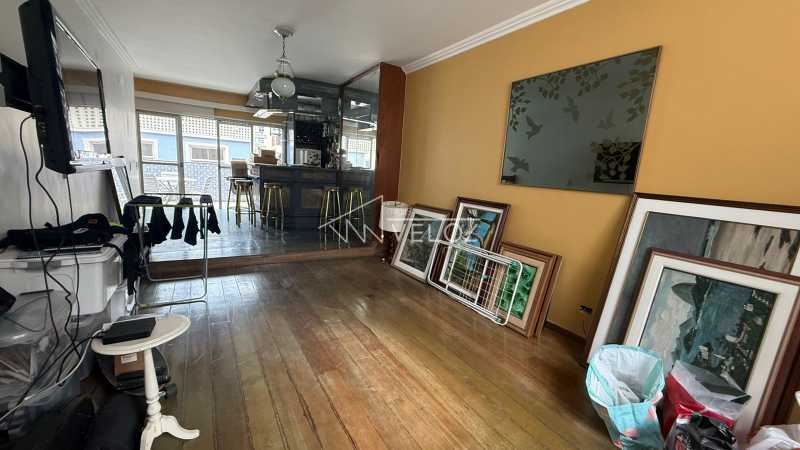 Cobertura à venda com 3 quartos, 242m² - Foto 16
