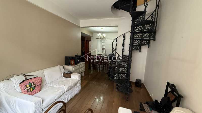 Cobertura à venda com 3 quartos, 242m² - Foto 5