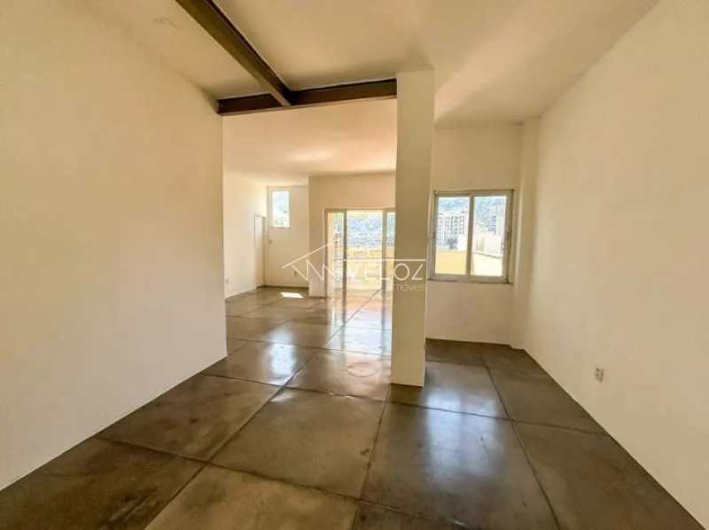 Apartamento à venda com 2 quartos, 135m² - Foto 6