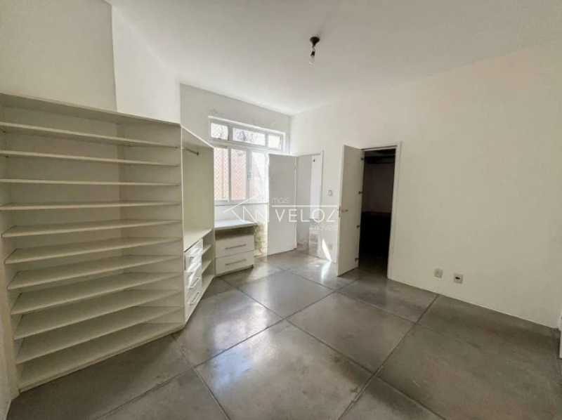 Apartamento à venda com 2 quartos, 135m² - Foto 17